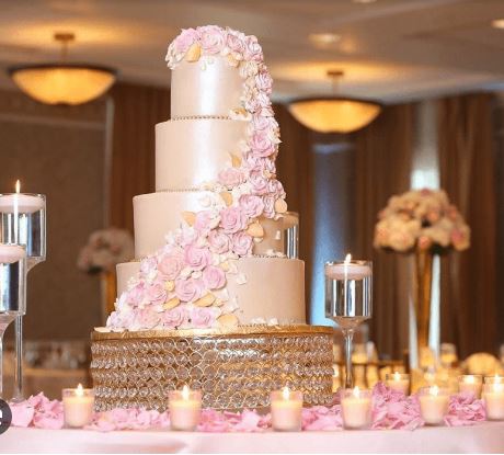 کیک‌های عروسی